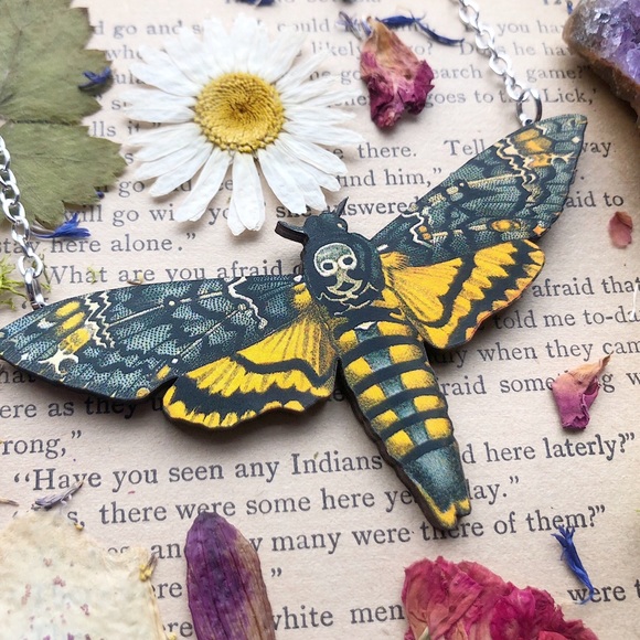 Death Moth Necklace - Picture 6 of 6